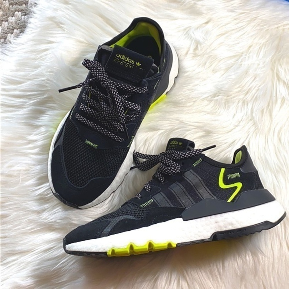 Adidas 🌙 NiteJoggers Ref. Rare Colorway/ Blk/Neon